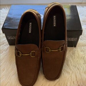 NIB Steve Madden Buckle Loafers Danlor